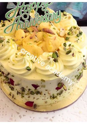 A picture of Eggless Rasmalai cake.