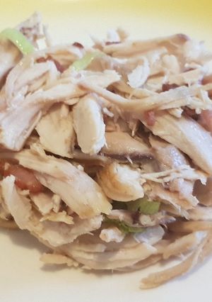 Foto di Insalata di pollo con bacon e porri