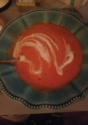 A picture of Carrie tomato soup.