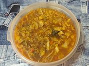 Una foto de sopa de repollo