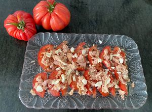 Foto principal de Ensalada de tomate Raf 🍅 y atún