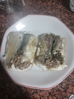 Una foto de Tosta de sardinas