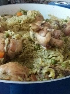 Una foto de Arroz con pollo