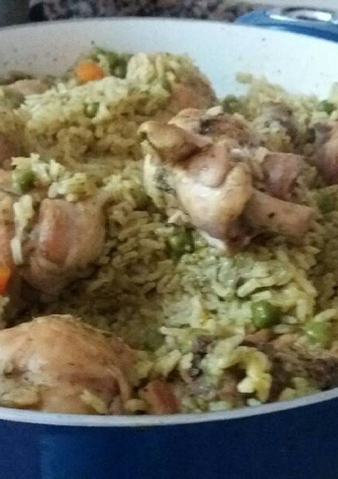 Una foto de Arroz con pollo