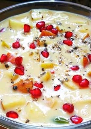 A picture of Fruit custard.