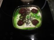 Una foto de licor de menta