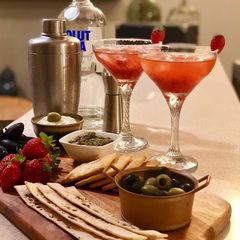 A picture of Strawberry Martini.