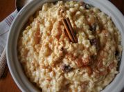 Une photo de riz au lait