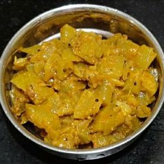 A picture of Lauki Curry | Bottle gourd Curry.