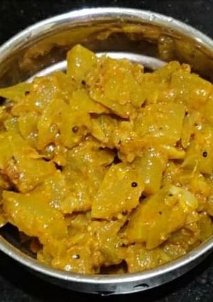 A picture of Lauki Curry | Bottle gourd Curry.