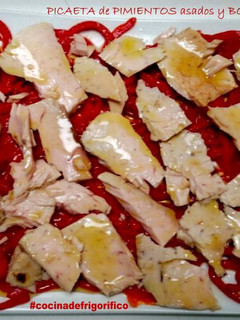 Una foto de Picaeta de Pimientos asados con Bonito en escabeche