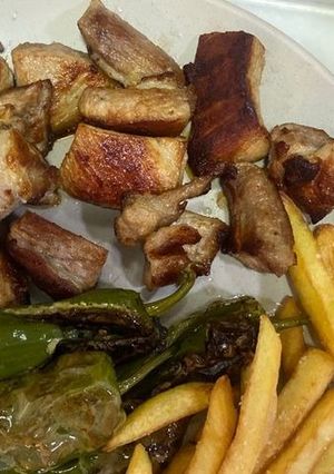 Una foto de Secreto de cerdo con pimientos en Air-Fryer