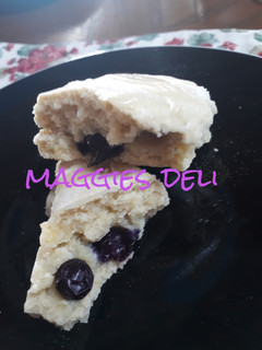 Una foto de Scones de mora y cítricos