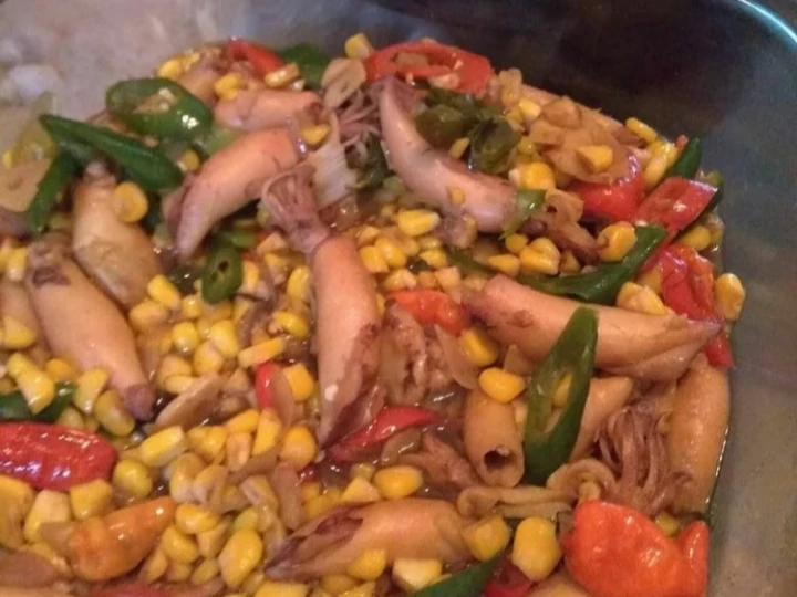 Cara Simple Menyiapkan Resep  Tumis cumi asin jagung manis yang Enak Banget, Lezat