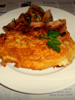 Una foto de Cachopo asturiano de pollo
