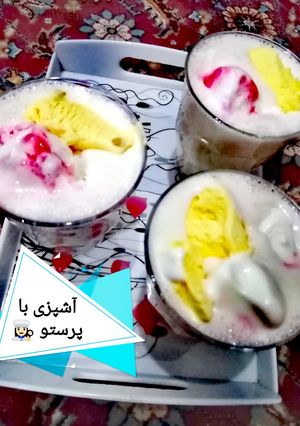 عکسی از دستور شیر موز بستنی 🍧