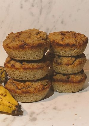 Una foto de Postre casero: Torta de banano 🍌 en versión muffins