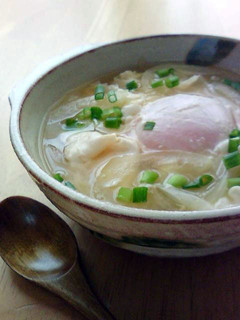 A picture of Our Family's Miso Soup ③: Onion & Poached Egg.