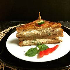 A picture of Double Egg Sandwich.