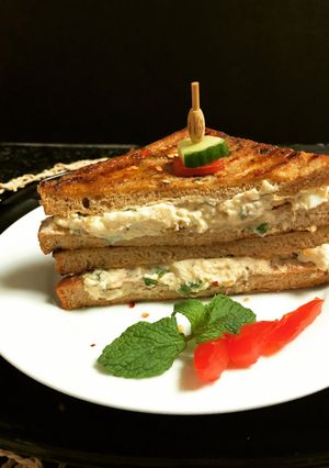 A picture of Double Egg Sandwich.