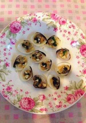 Hình của món Ngao nướng mỡ hành.