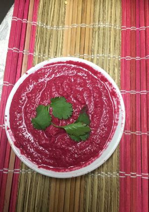 A picture of Beetroot and roasted chana chutney.