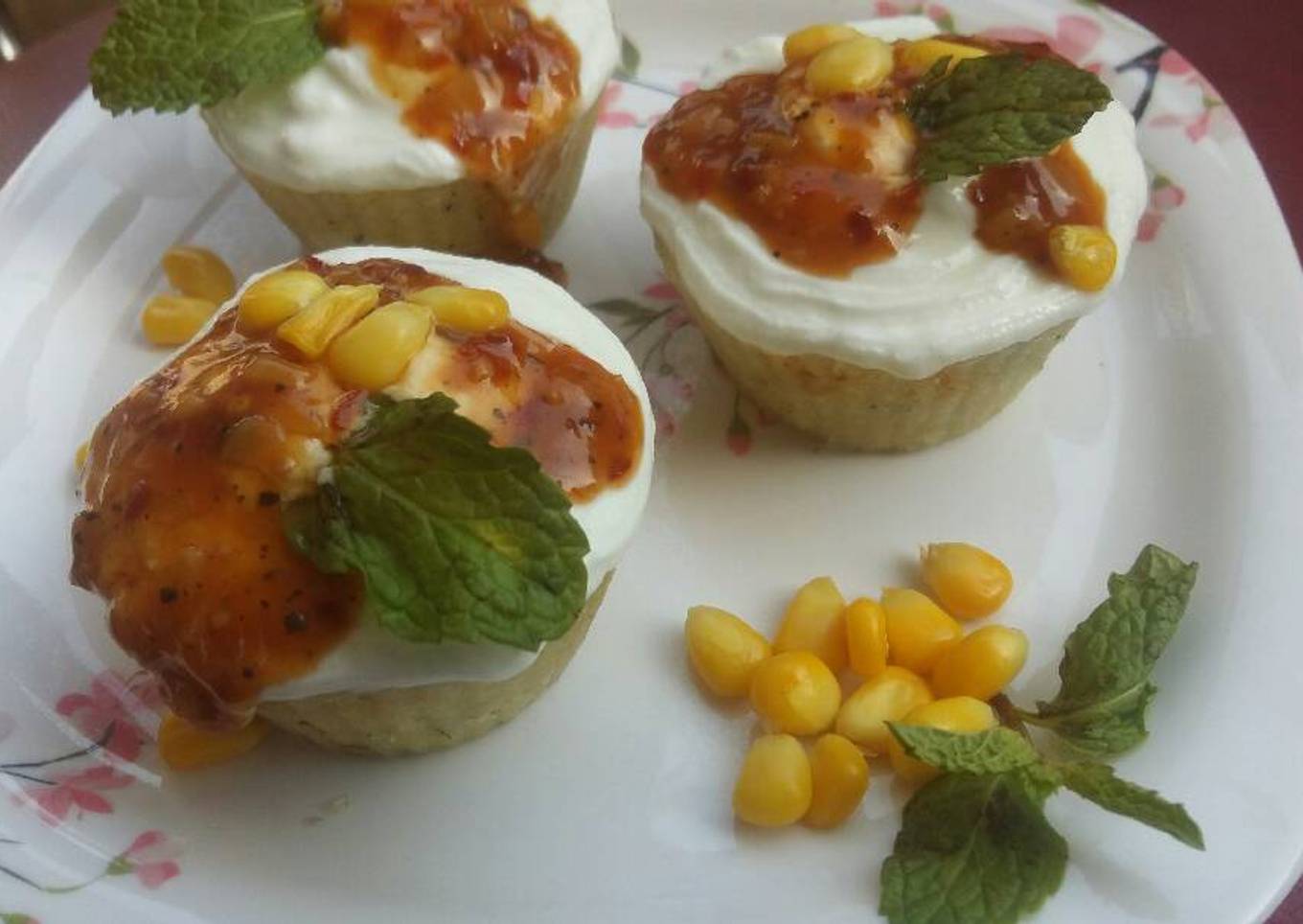 Idli muffins with Chilli corn sauce