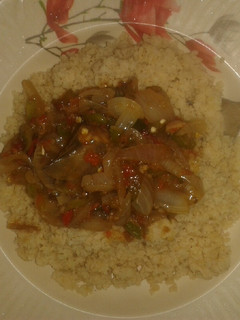 A picture of Couscous with onion sauce.
