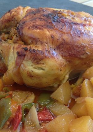 Una foto de Pollo asado en Cocotte