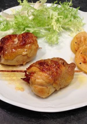 Una foto de Rollitos de pollo con jamón y queso