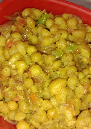 A picture of Boondi ke Sabzi.