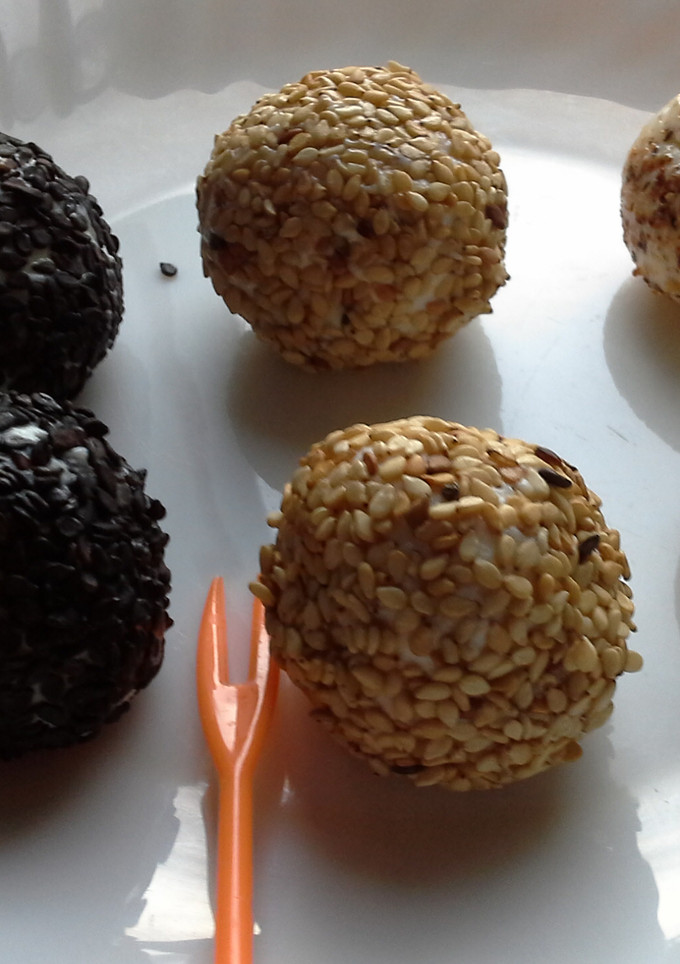 Una foto de Trufas de queso de cabra