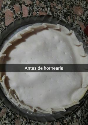 Una foto de Tarta jamón, queso, aceitunas y tomate