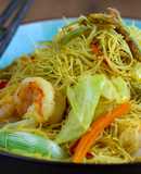 Fideos de Arroz Fritos con Curry