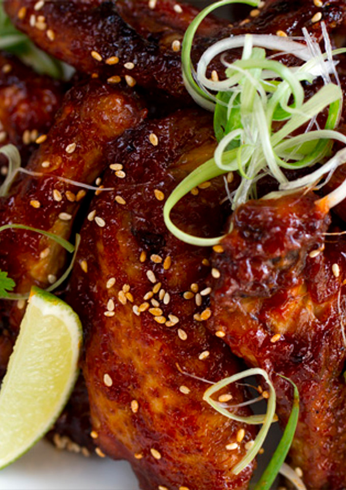 Una foto de Alitas de pollo picantes (estilo Thai)