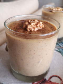 Una foto de Intxaursaltsa (crema de nueces)
