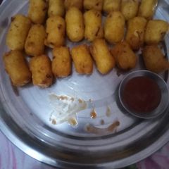 A picture of Potato Bites Crispy Garlic potato.