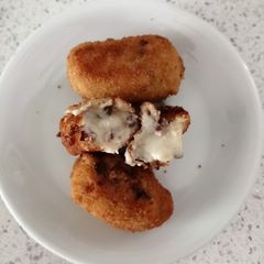 A picture of Creamy iberico ham croquetas.