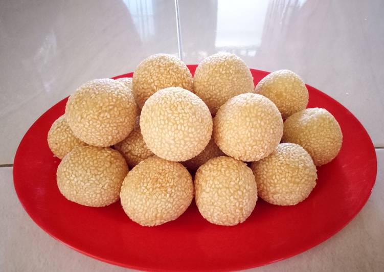 Onde Onde Anti Gagal & Tips Menggoreng Agar Tidak Meletus