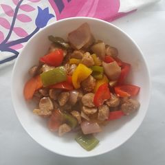 A picture of Chilli Soya nuggets (vegetarian).