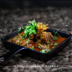 A picture of Mutton Rogan josh.