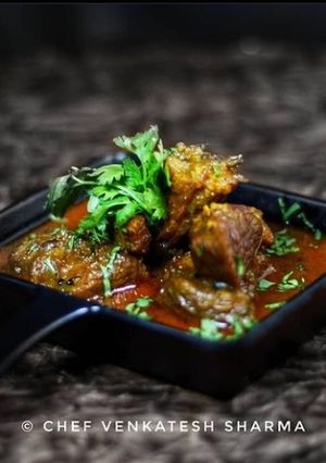 A picture of Mutton Rogan josh.