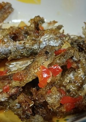 Hình của món Cá cơm tươi chiên nước mắm.