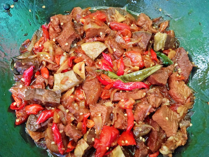 Anti Ribet, Membuat Resep Oseng Daging Sapi Mercon Simpel