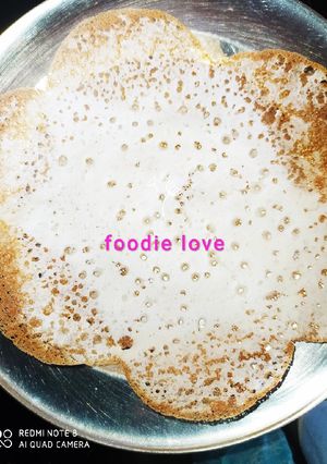 A picture of Flower Apam.