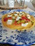 Frittata de pimientos, puerro y rulo de cabra