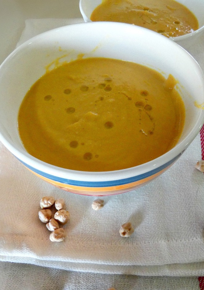 Una foto de Crema de garbanzos