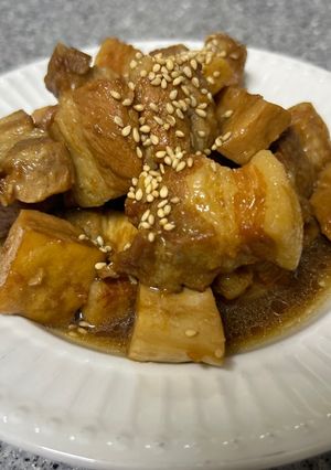 Hình của món Thịt kho với giò.