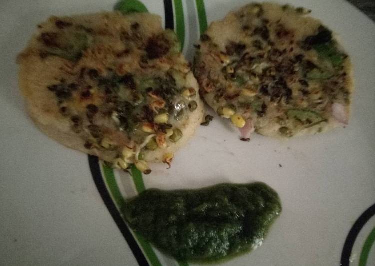 Steps to Prepare Homemade Bread &amp; sprouts Uttapam