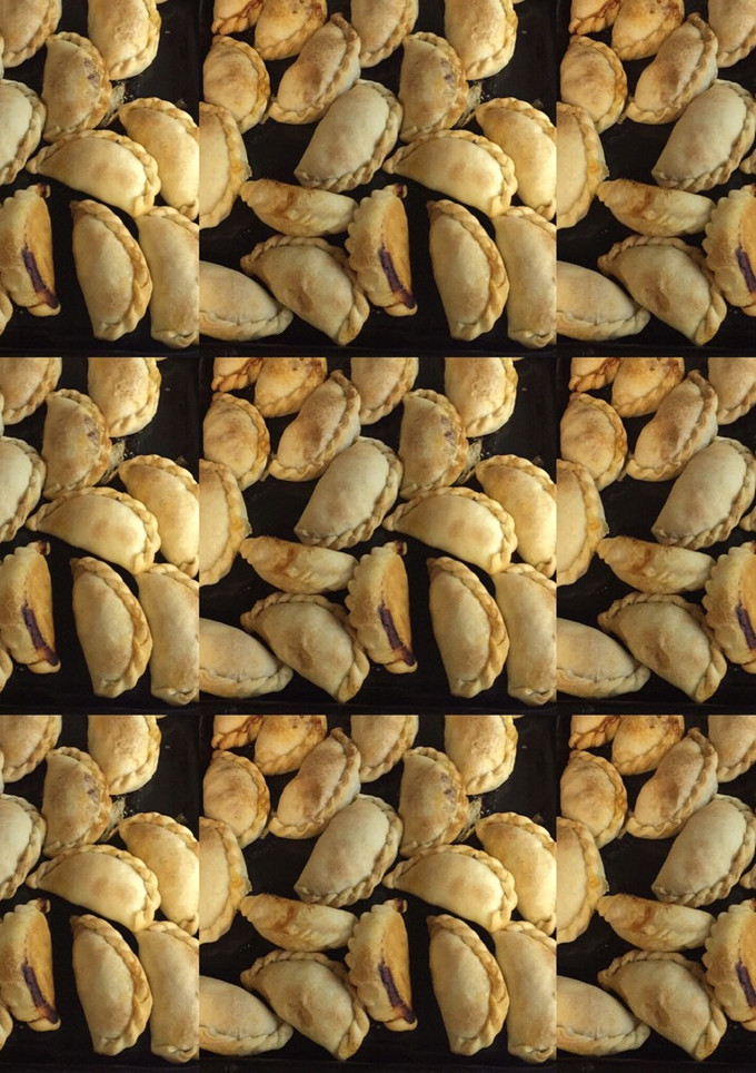 Una foto de Empanadas de pollo masa casera 😋 riquísimas 👍🏻
